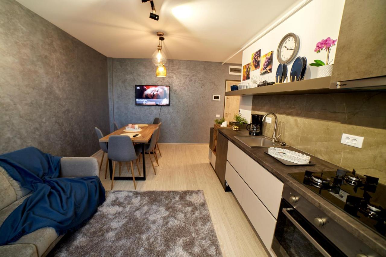 Avram Iancu Apartments Braşov Exterior foto